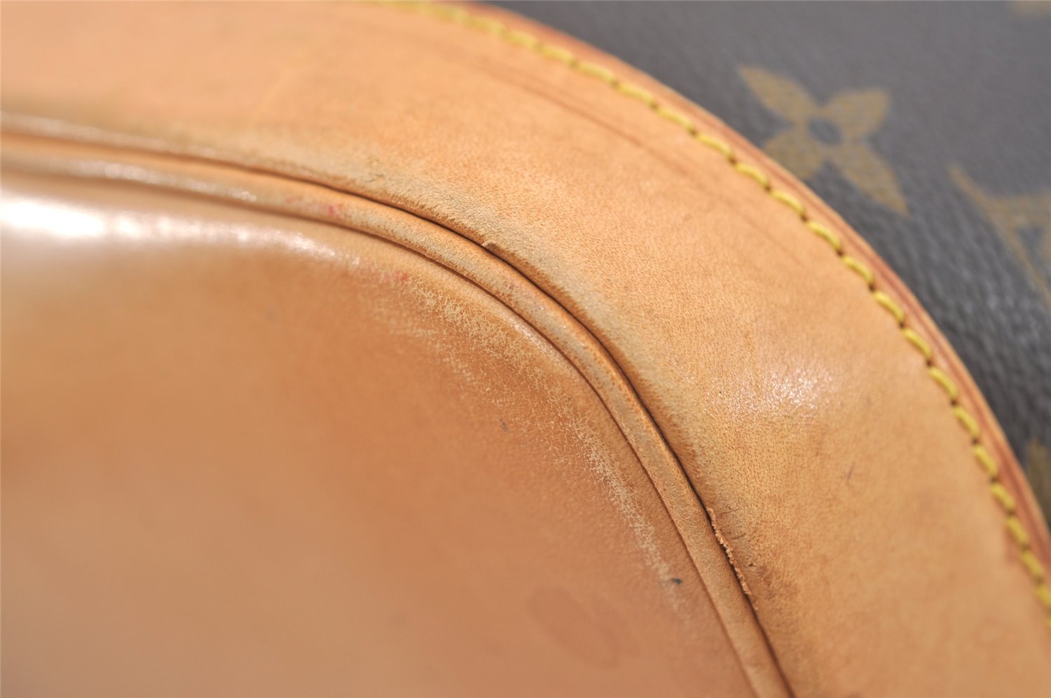 Authentic Louis Vuitton Monogram Alma Hand Bag Purse M51130 LV 4627J