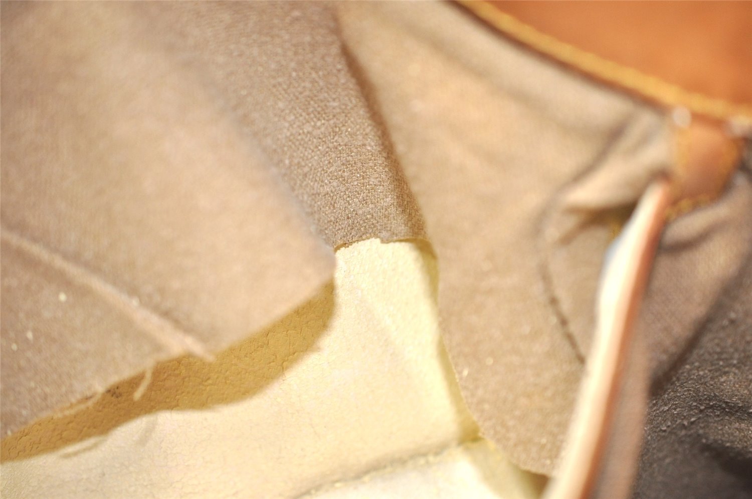 Authentic Louis Vuitton Monogram Bucket GM Shoulder Tote Bag Old Model LV 4629J