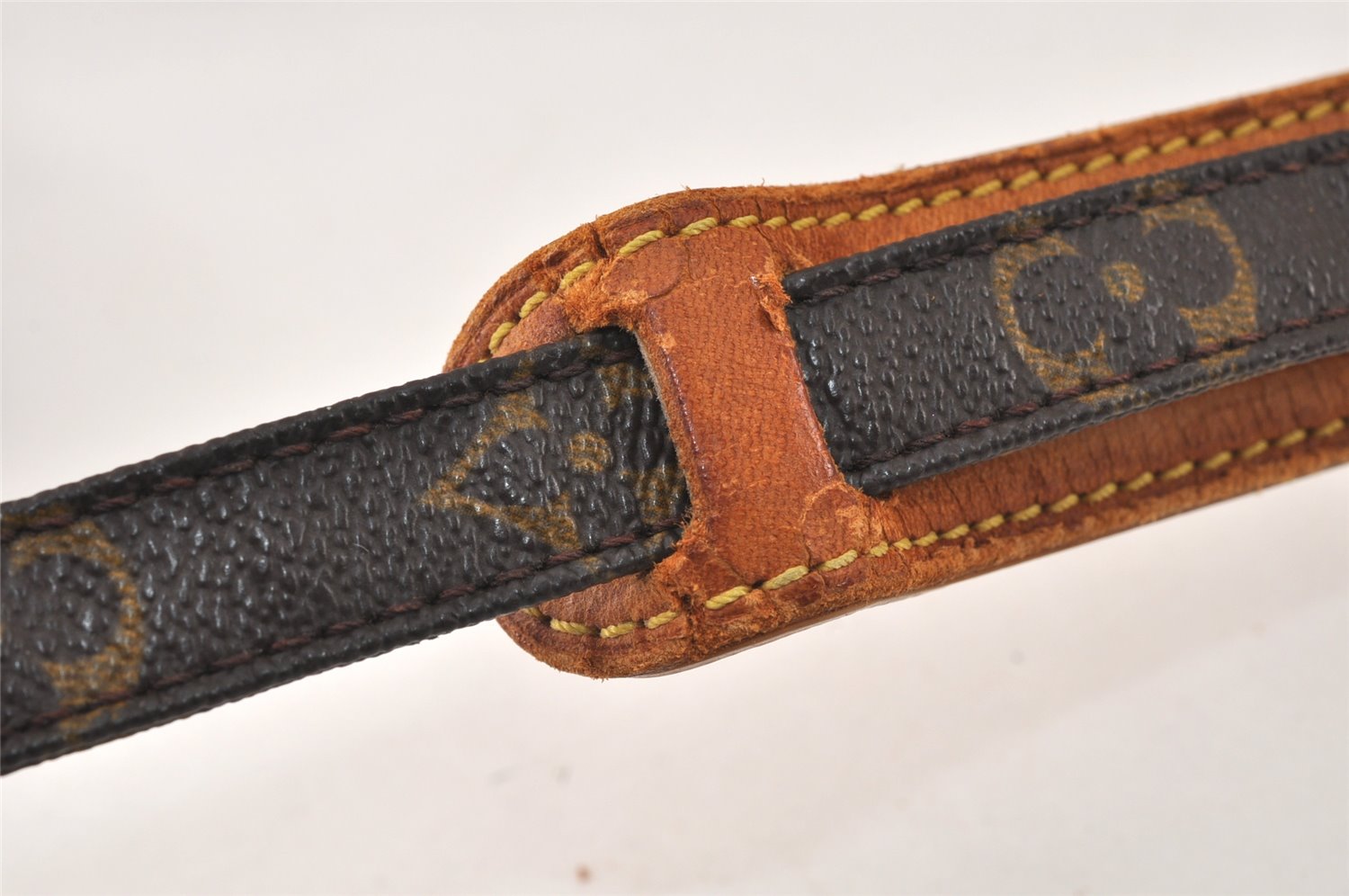 Authentic Louis Vuitton Monogram Danube Shoulder Cross Bag M45266 LV Junk 4632K