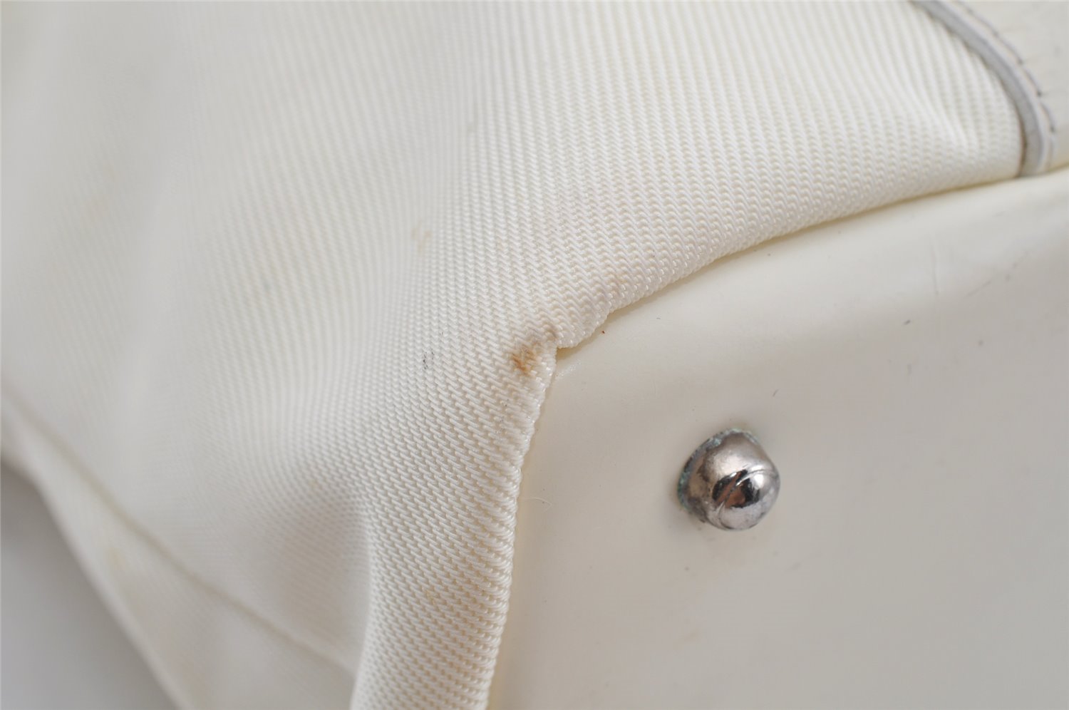 Authentic GUCCI Vintage Bamboo Tote Hand Bag Nylon Leather White 4636J