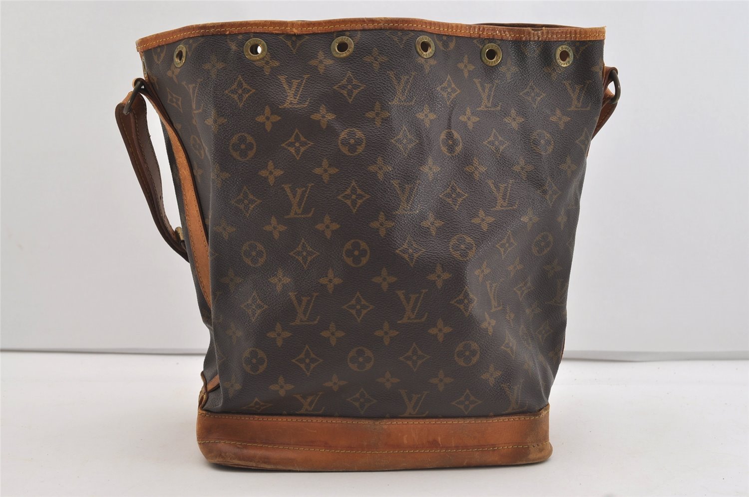 Authentic Louis Vuitton Monogram Noe Shoulder Drawstring Bag M42224 LV 4639J
