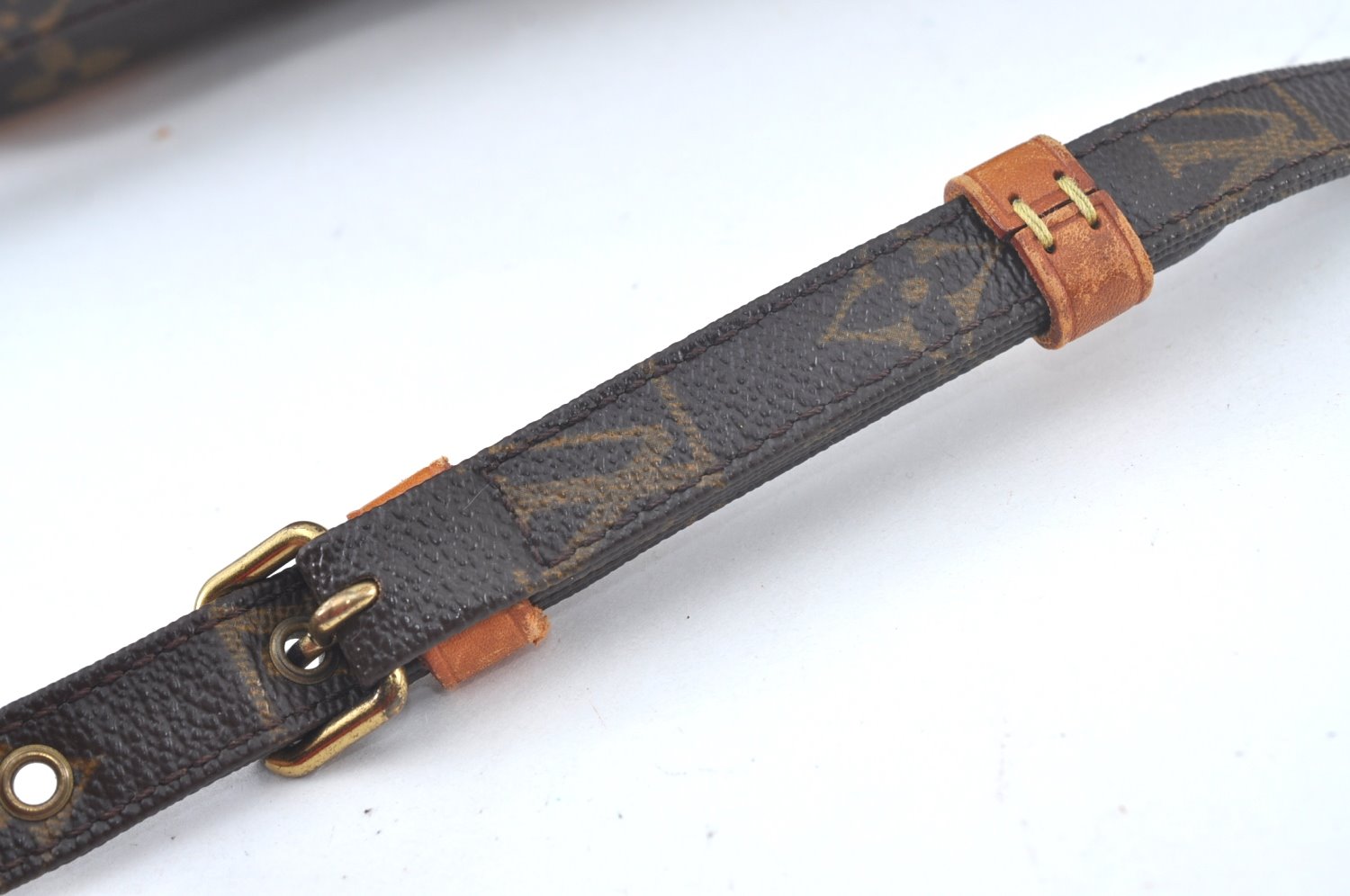 Auth Louis Vuitton Monogram Amazone Shoulder Cross Body Bag M45236 LV Junk 4641I