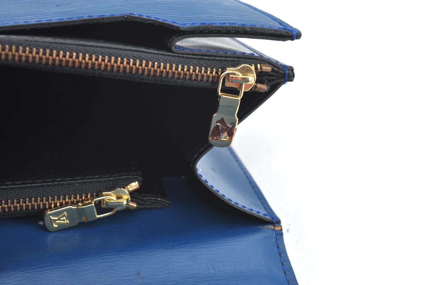 Authentic Louis Vuitton Epi Concorde Hand Bag Purse Blue M52135 LV 4647F