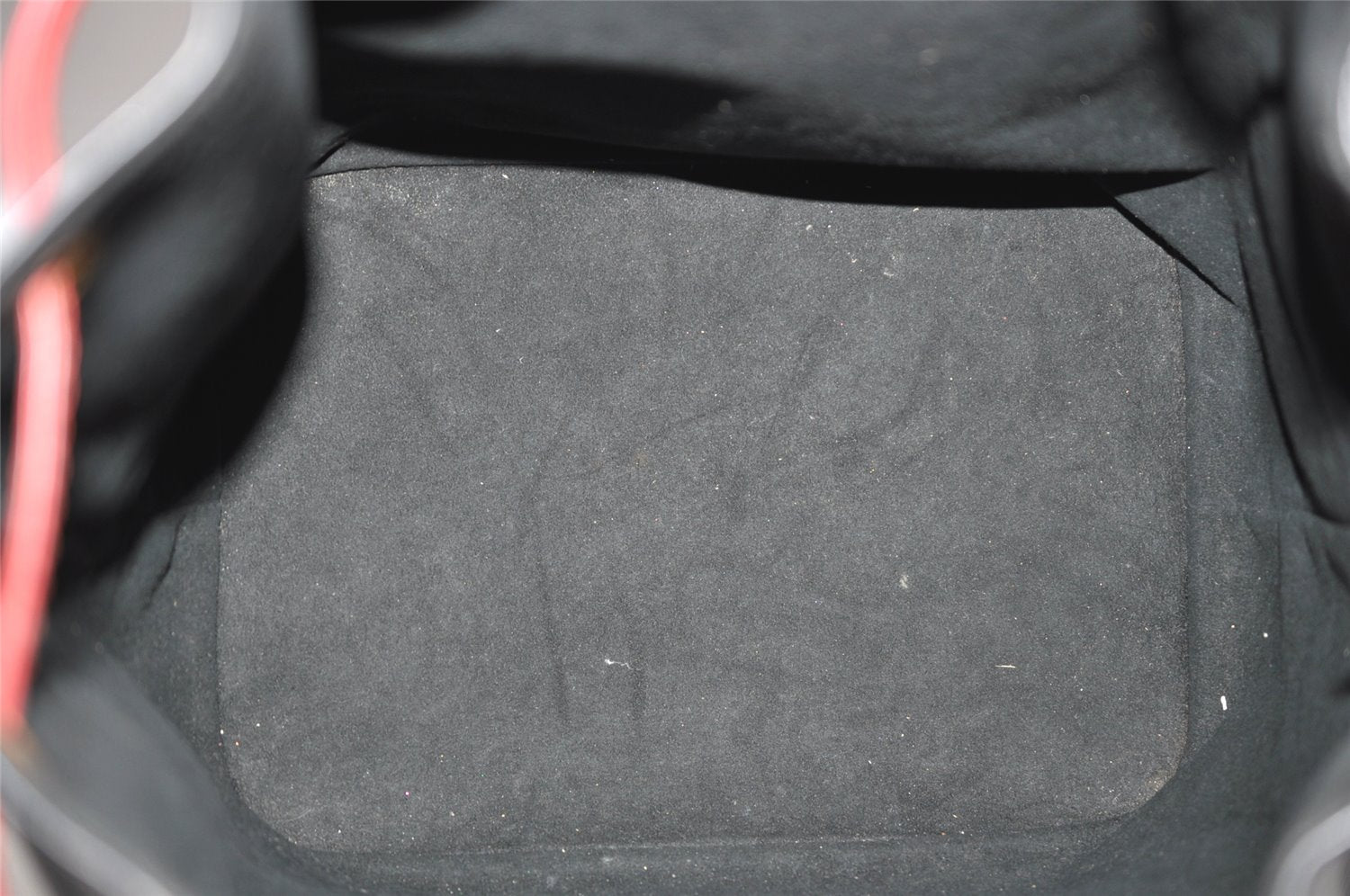 Authentic Louis Vuitton Epi Noe Bi-color Black x Red M44017 Drawstring Bag 4648K