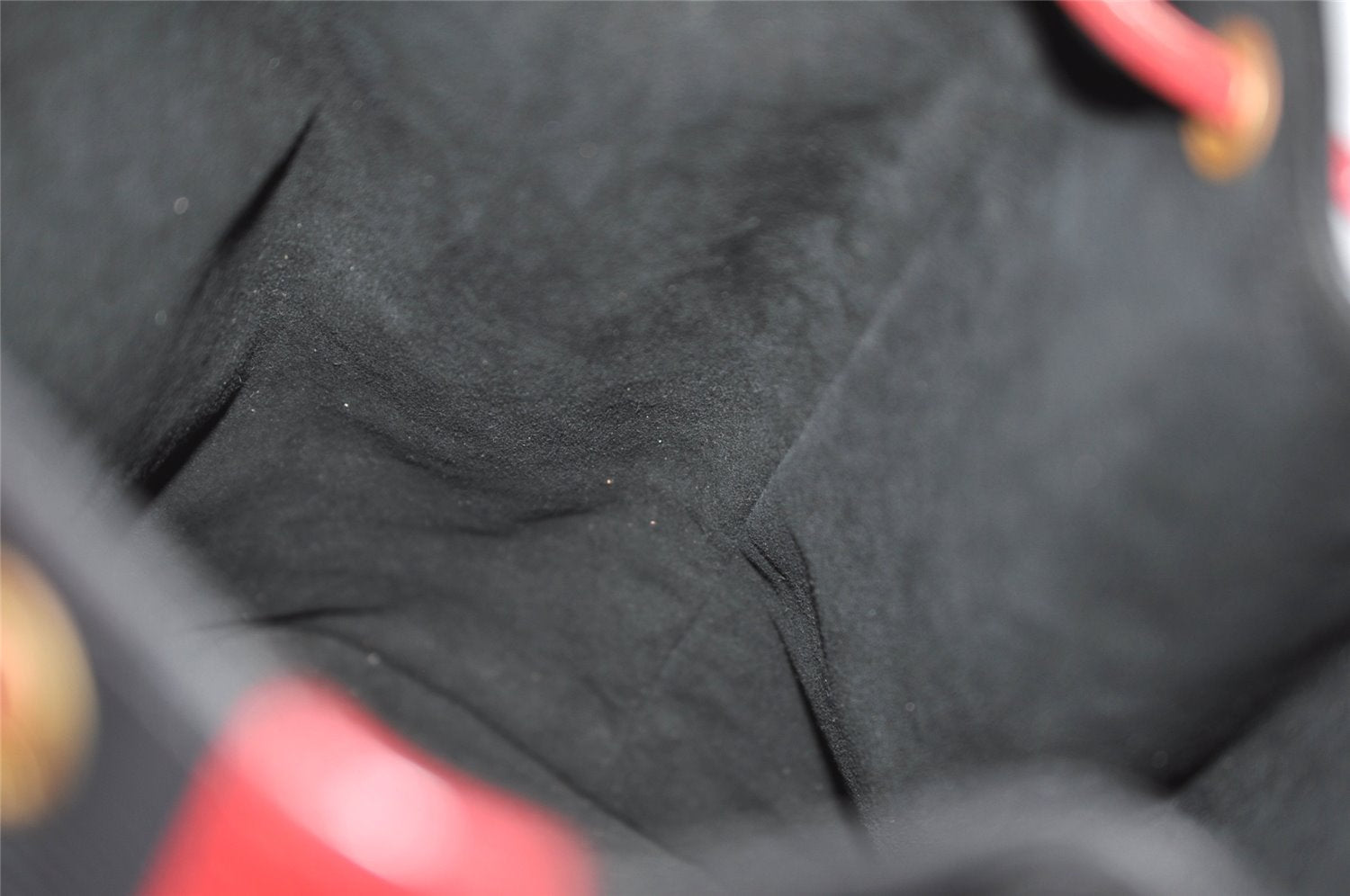 Authentic Louis Vuitton Epi Noe Bi-color Black x Red M44017 Drawstring Bag 4648K