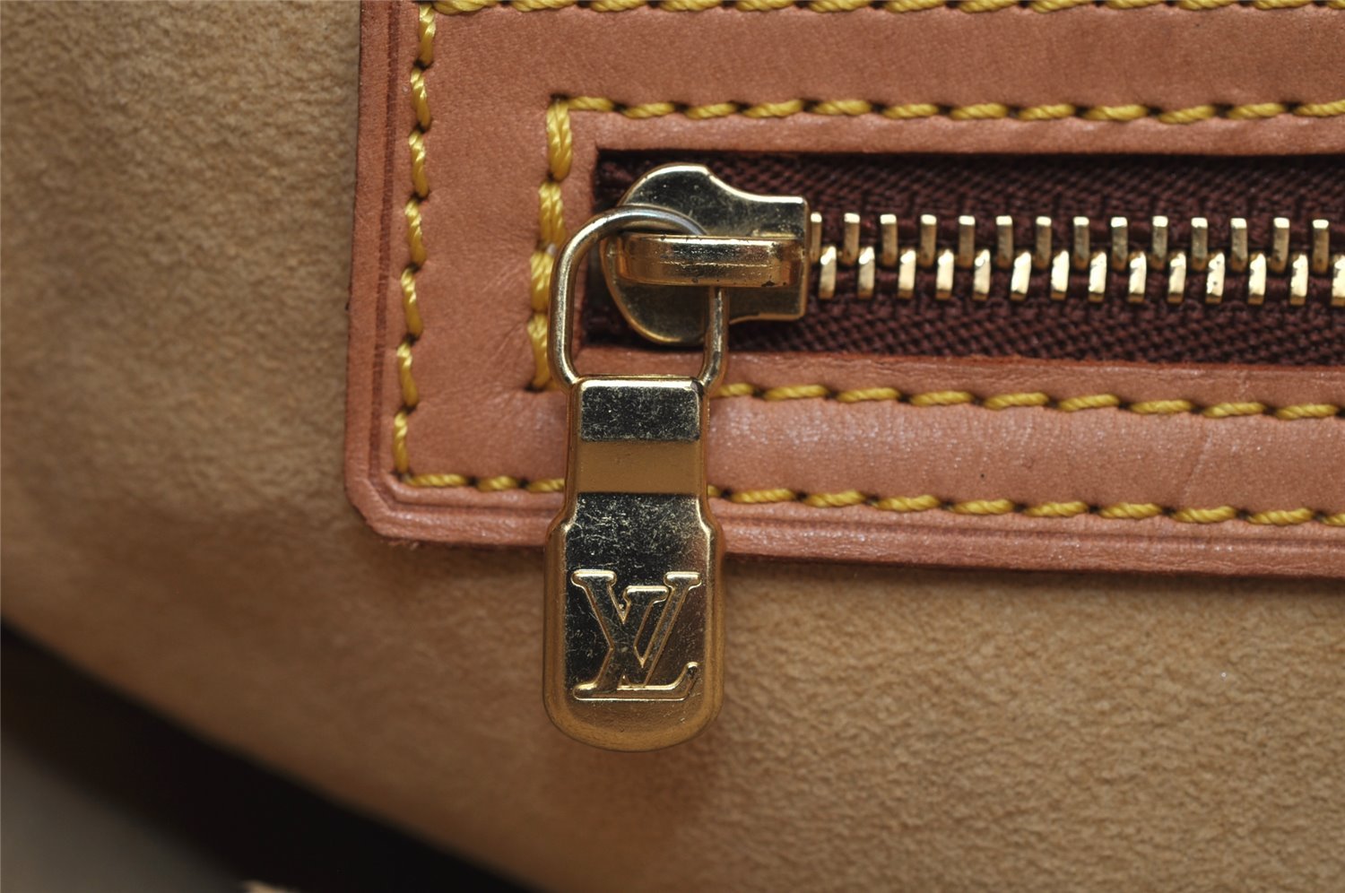 Authentic Louis Vuitton Monogram Looping GM Shoulder Bag M51145 LV 4653I