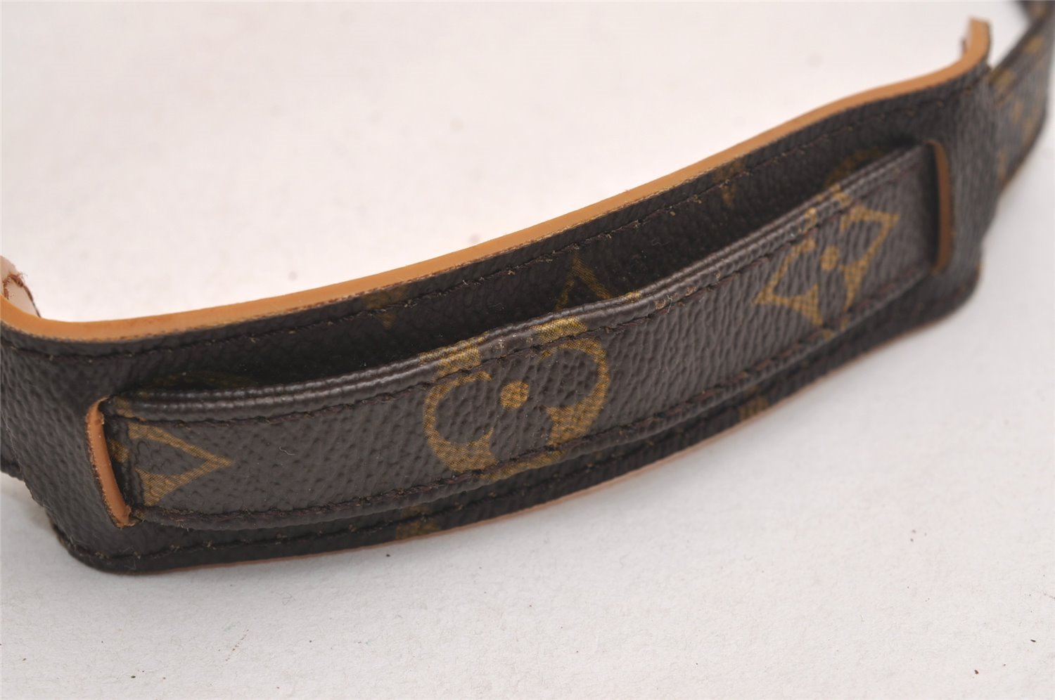 Authentic Louis Vuitton Monogram Shoulder Strap 47