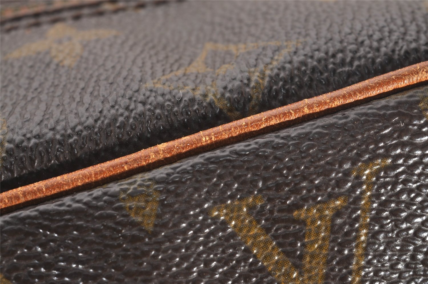 Authentic Louis Vuitton Monogram Amazone GM Shoulder Cross Body Bag LV 4656J