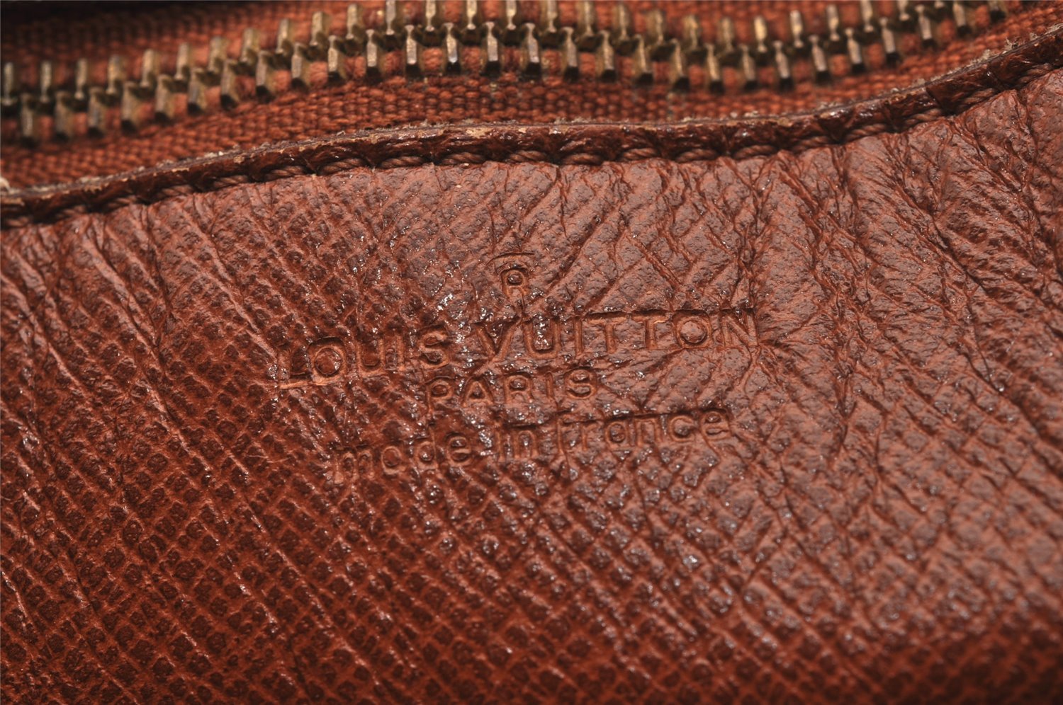 Authentic Louis Vuitton Monogram Amazone GM Shoulder Cross Body Bag LV 4656J