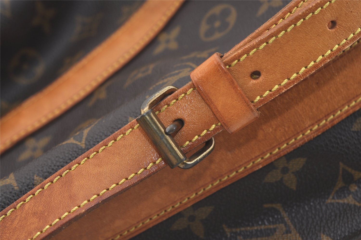 Authentic Louis Vuitton Monogram Randonnee PM Shoulder Bag M42243 LV 4657J