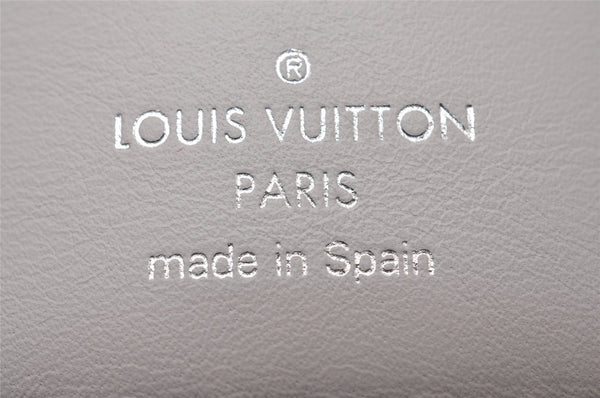 Auth Louis Vuitton Taiga Rama Discovery Compact Wallet White M67621 LV Box 4659I