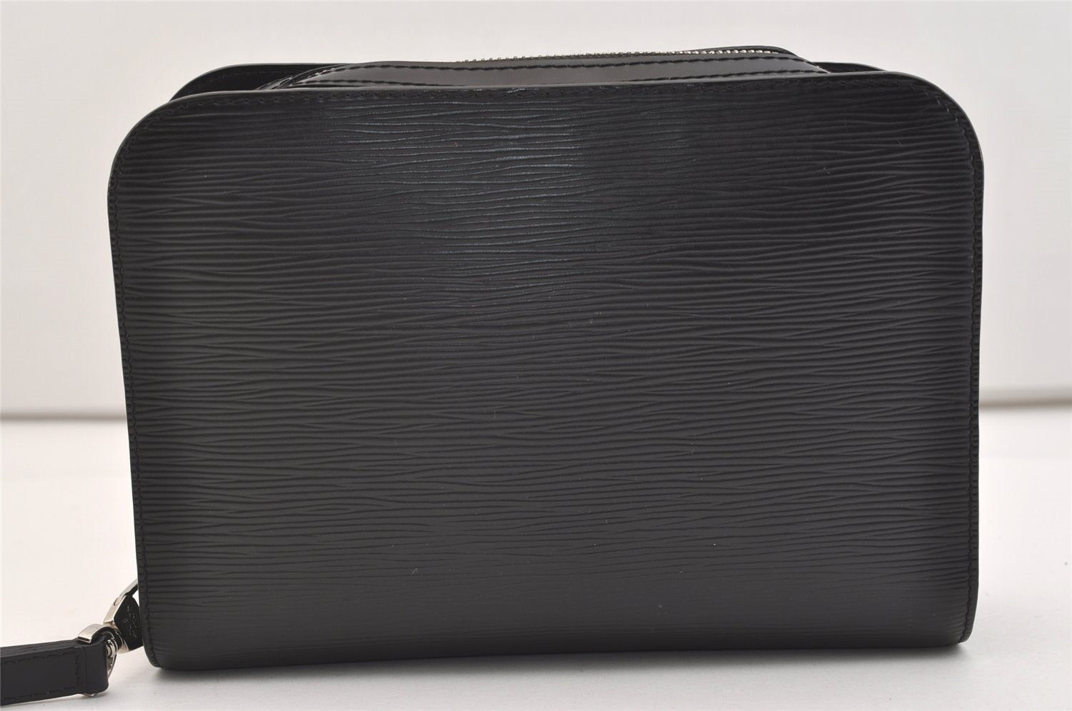 Authentic Louis Vuitton Epi Hoche Clutch Hand Bag Purse Black M59362 LV 4659J