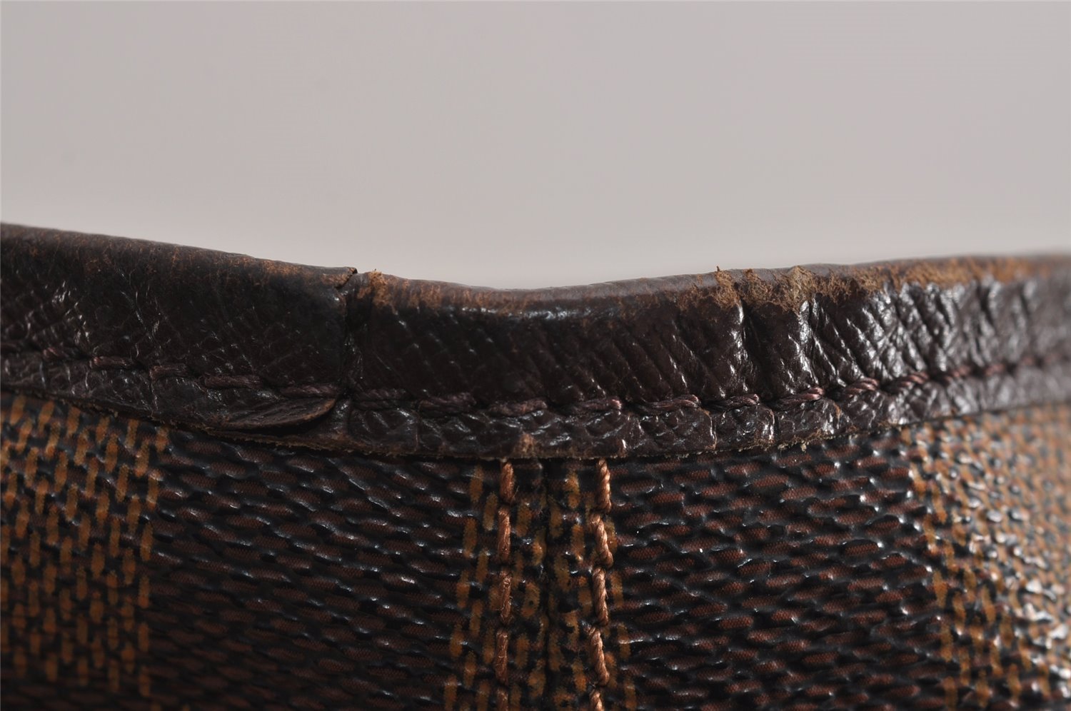 Authentic Louis Vuitton Damier Marais Bucket Shoulder Tote Bag N42240 LV 4660J