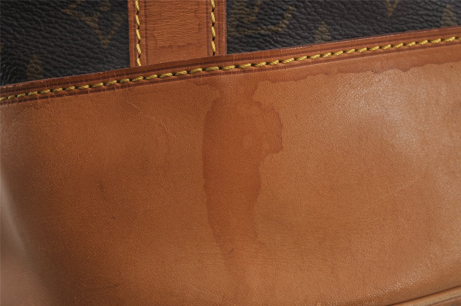 Authentic Louis Vuitton Monogram Randonnee GM Shoulder Bag M42244 LV 4661J