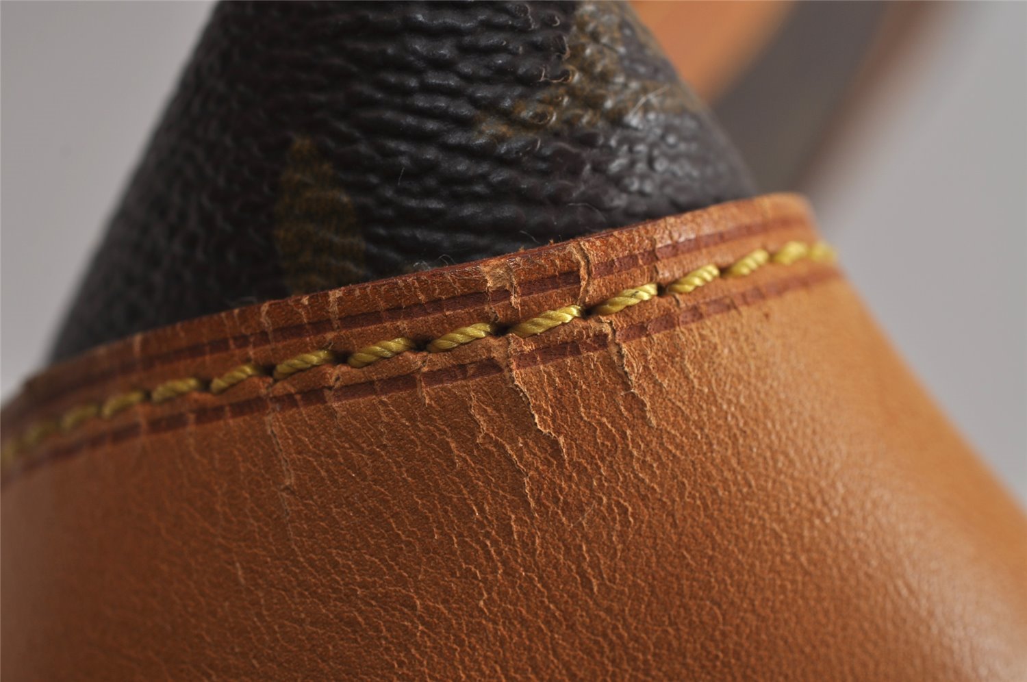 Authentic Louis Vuitton Monogram Randonnee GM Shoulder Bag M42244 LV 4661J