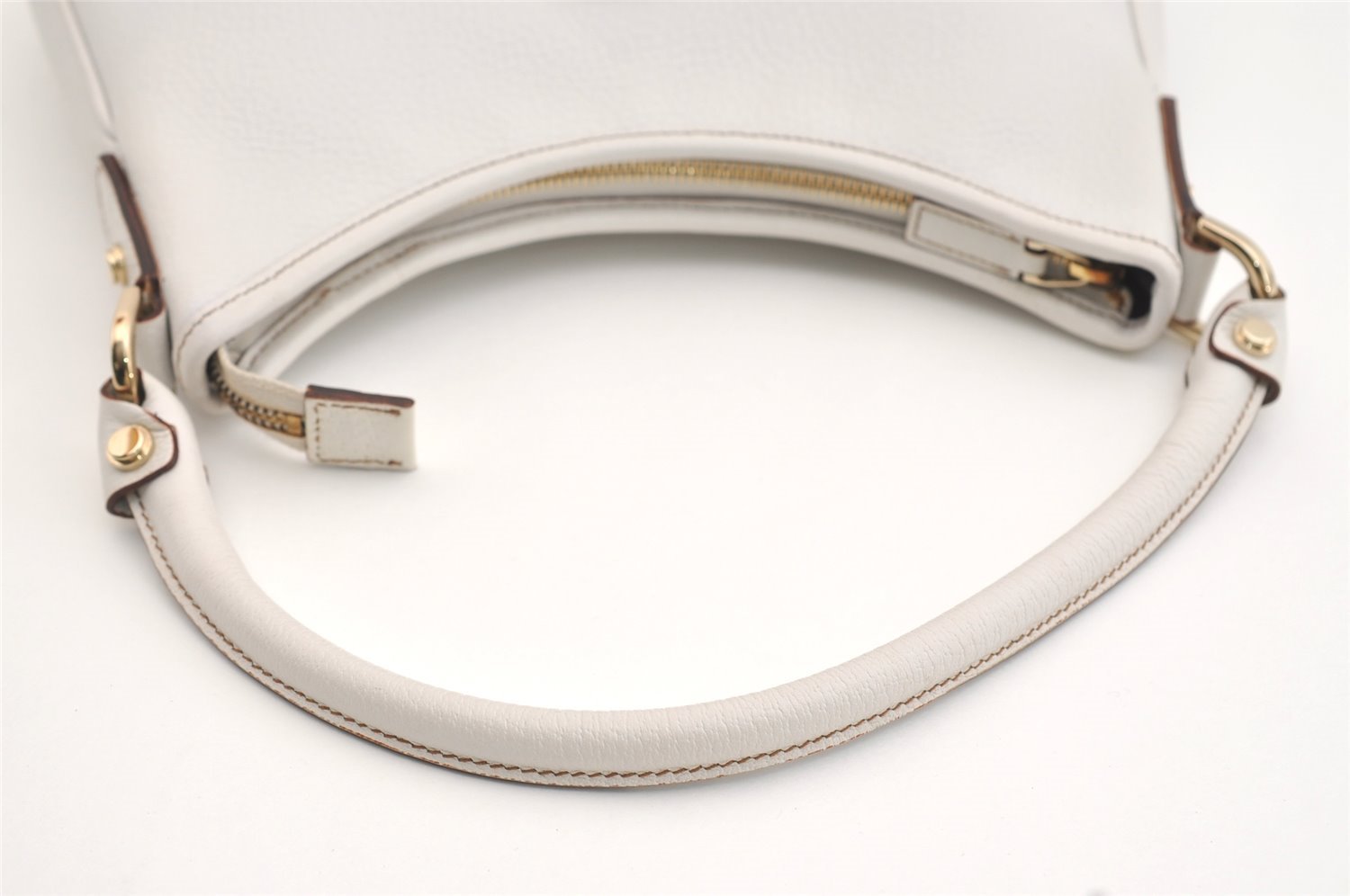 Authentic GUCCI Vintage Abbey Shoulder Hand Bag Purse Leather 130738 White 4667J