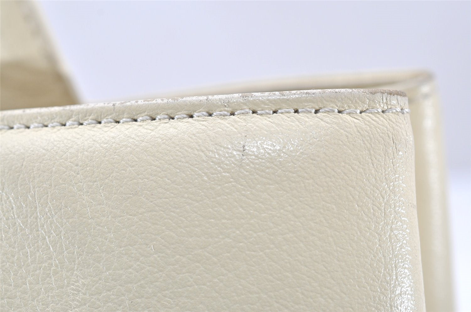 Authentic BURBERRY Vintage Leather Hand Bag Cream White 4671K