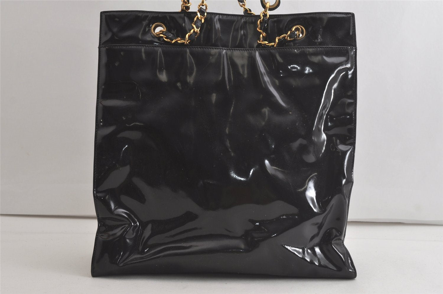 Authentic CHANEL Vintage CC Logo Chain Shoulder Tote Bag Enamel Black 4676K