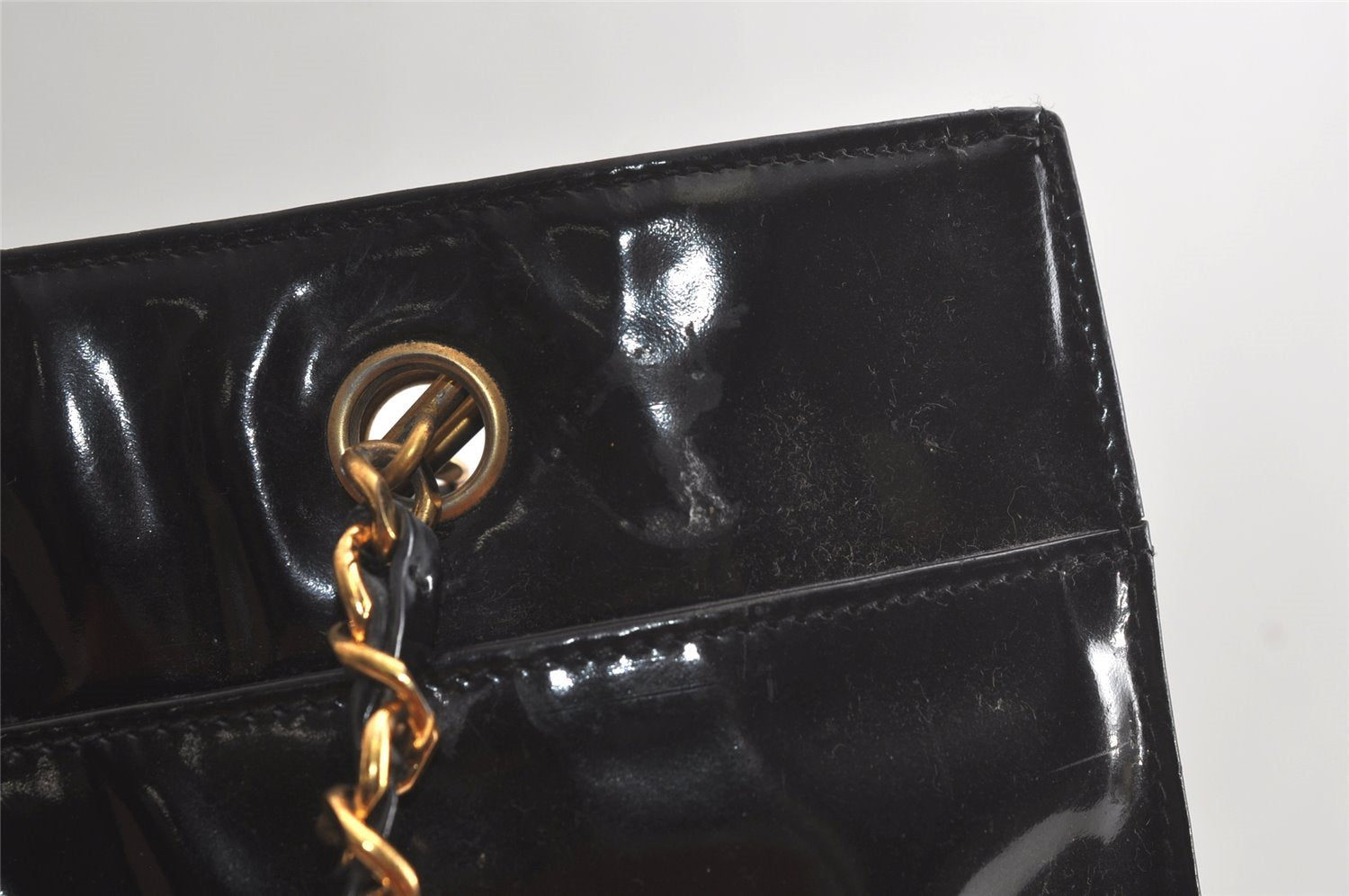 Authentic CHANEL Vintage CC Logo Chain Shoulder Tote Bag Enamel Black 4676K