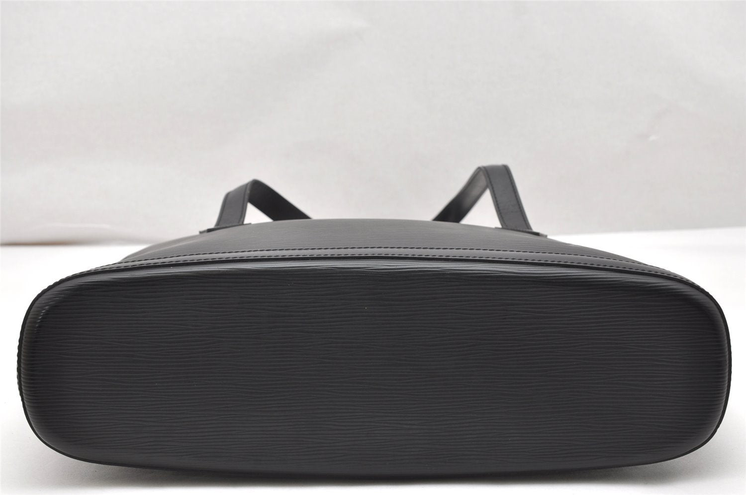 Authentic Louis Vuitton Epi Lussac Shoulder Tote Bag Black M52282 LV 4681K