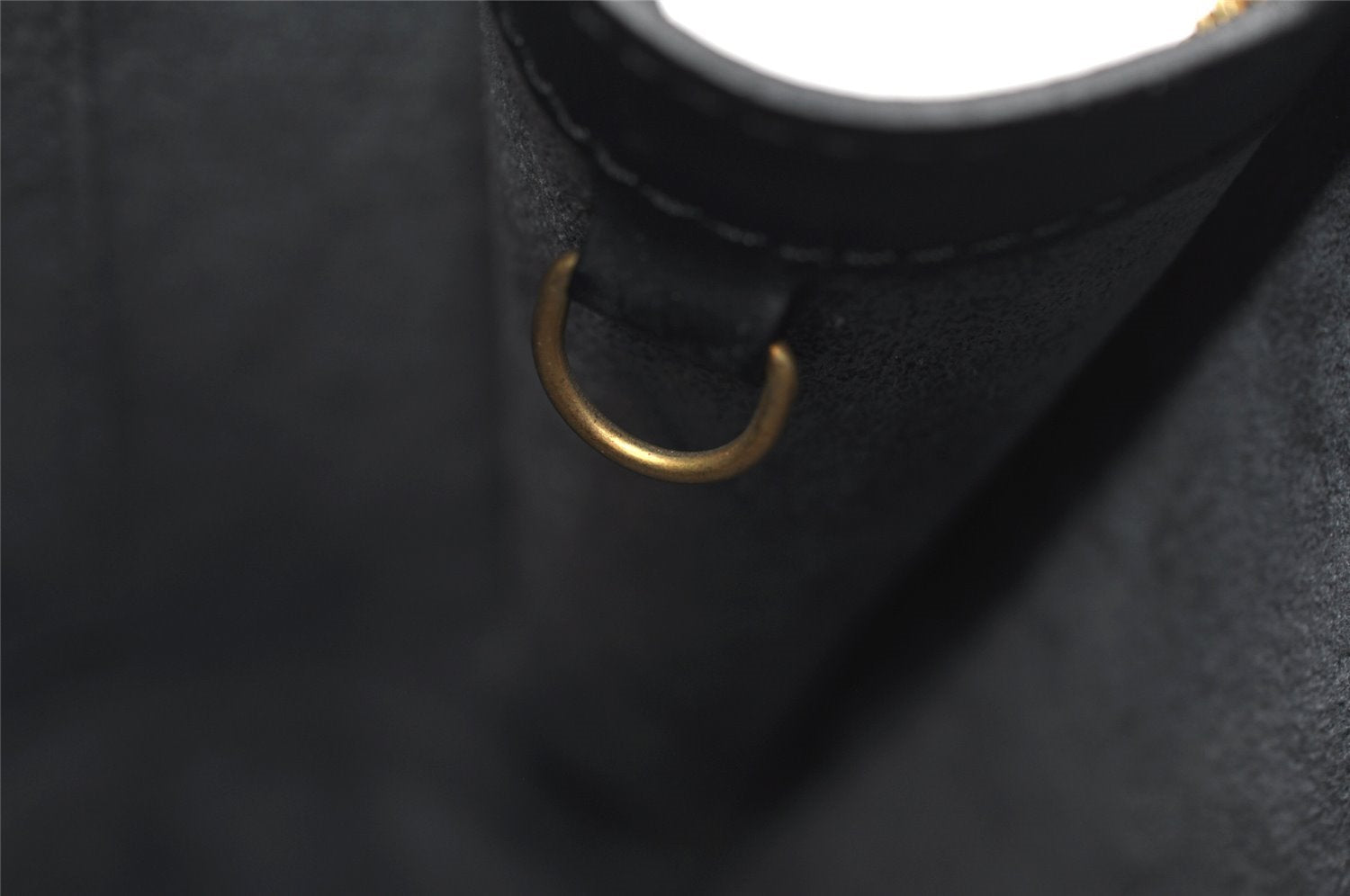 Authentic Louis Vuitton Epi Lussac Shoulder Tote Bag Black M52282 LV 4681K