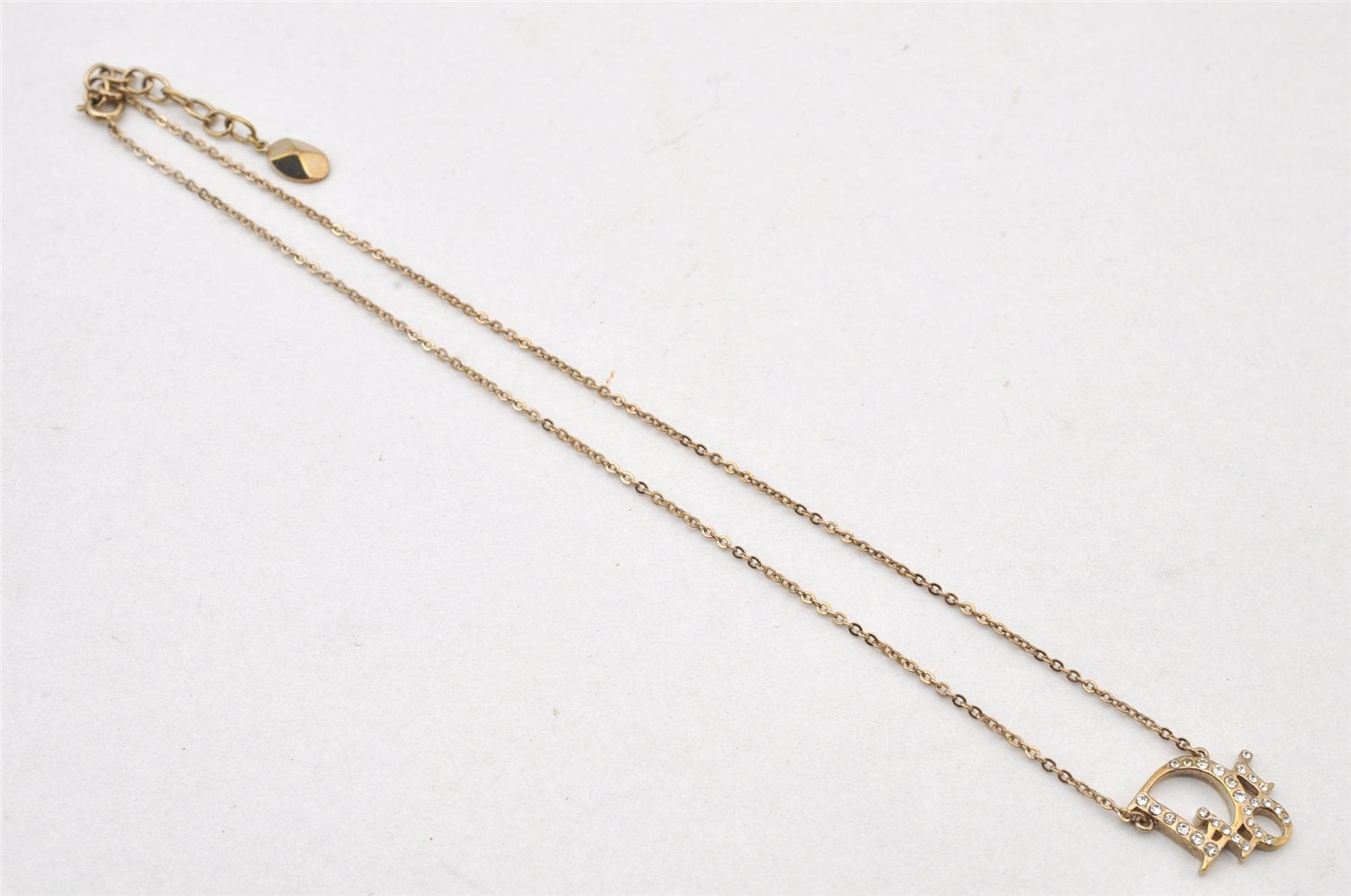 Authentic Christian Dior Gold Tone Rhinestone Chain Pendant Necklace CD 4685K