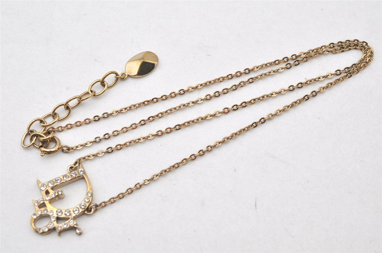 Authentic Christian Dior Gold Tone Rhinestone Chain Pendant Necklace CD 4685K