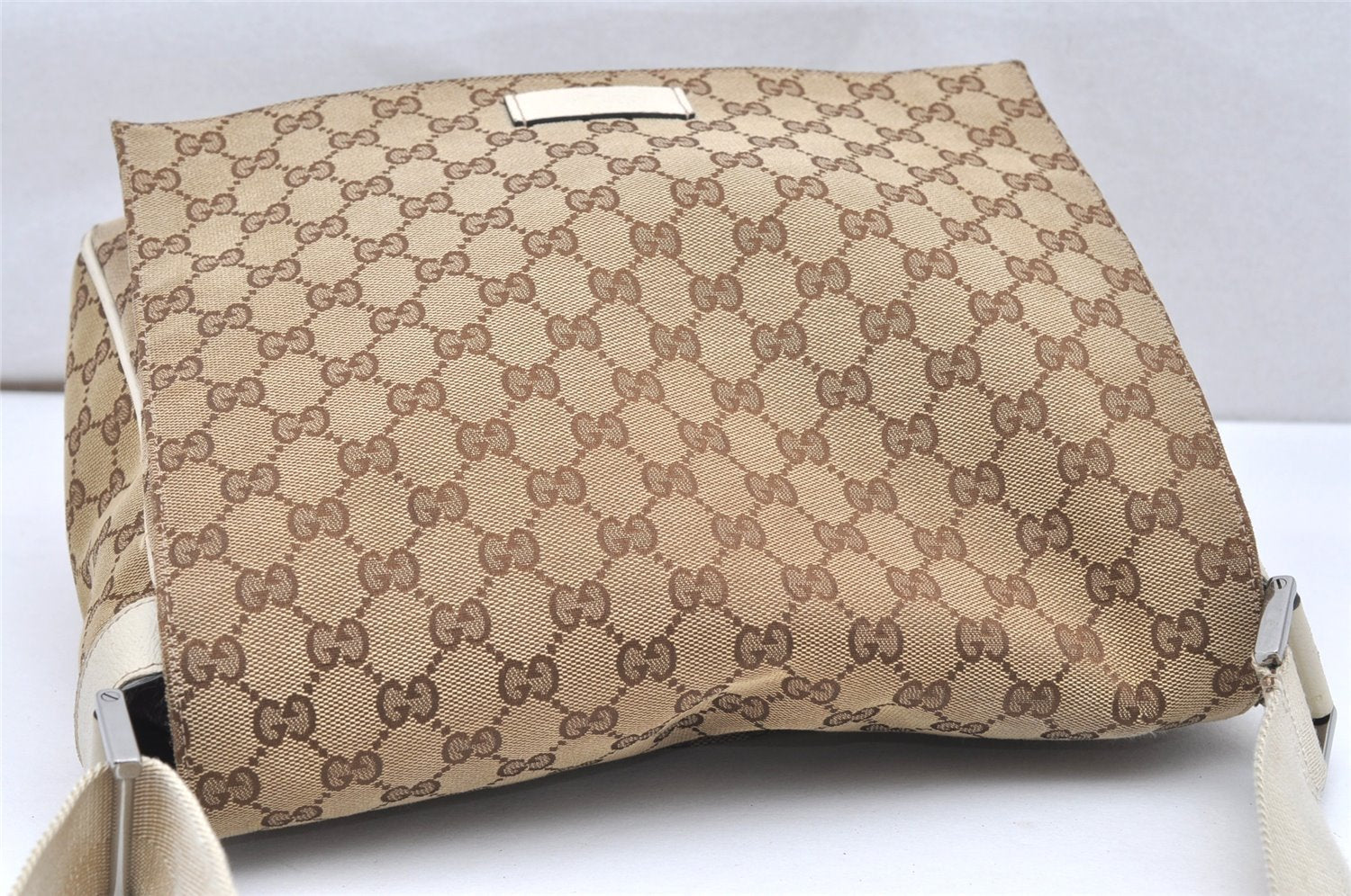 Authentic GUCCI Shoulder Cross Body Bag GG Canvas Leather 146236 Brown 4688K
