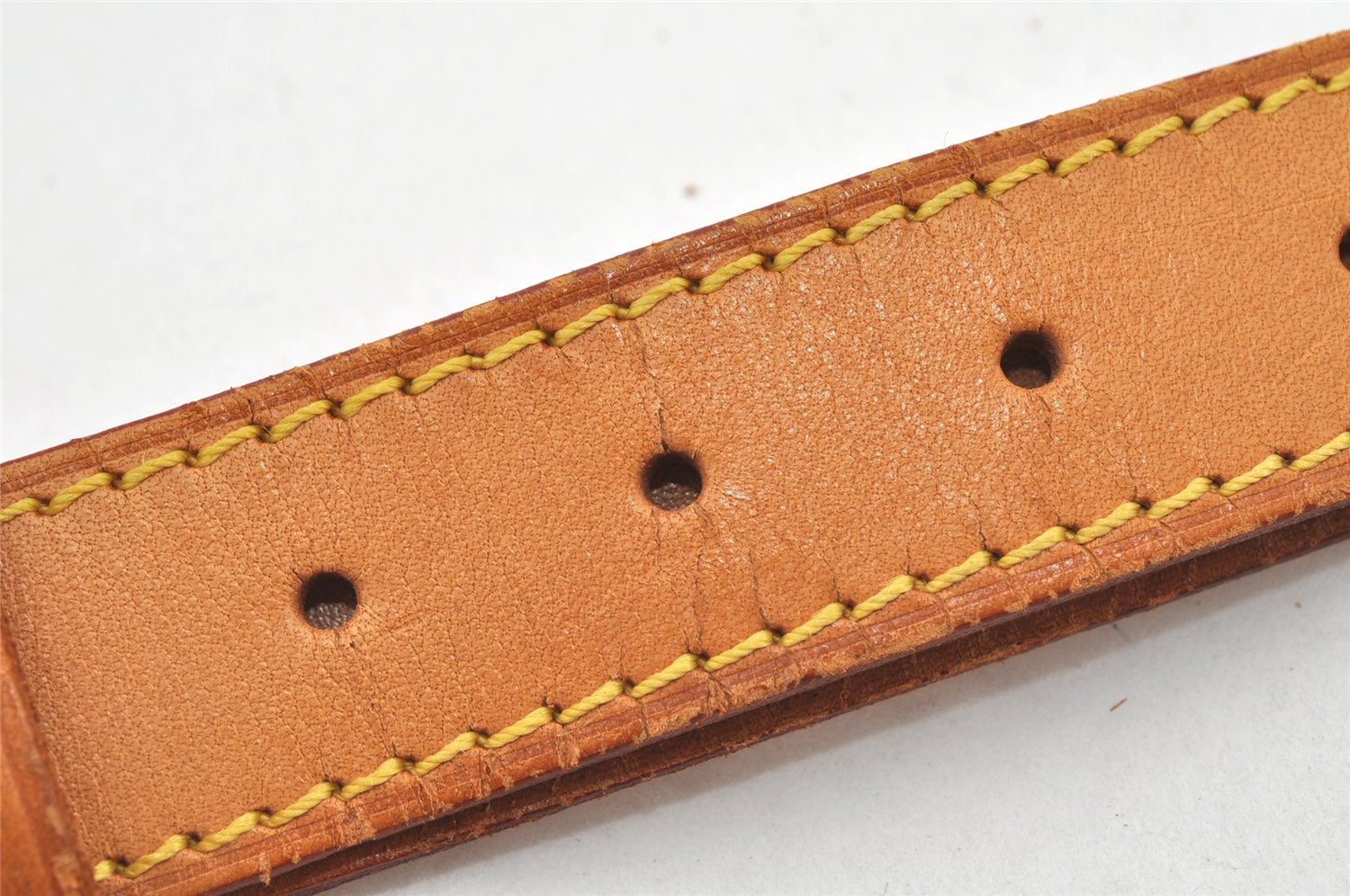 Authentic Louis Vuitton Leather Shoulder Strap Beige 40.2-47.4