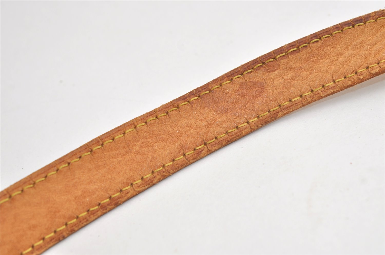 Authentic Louis Vuitton Leather Shoulder Strap Beige 41.5-48.4