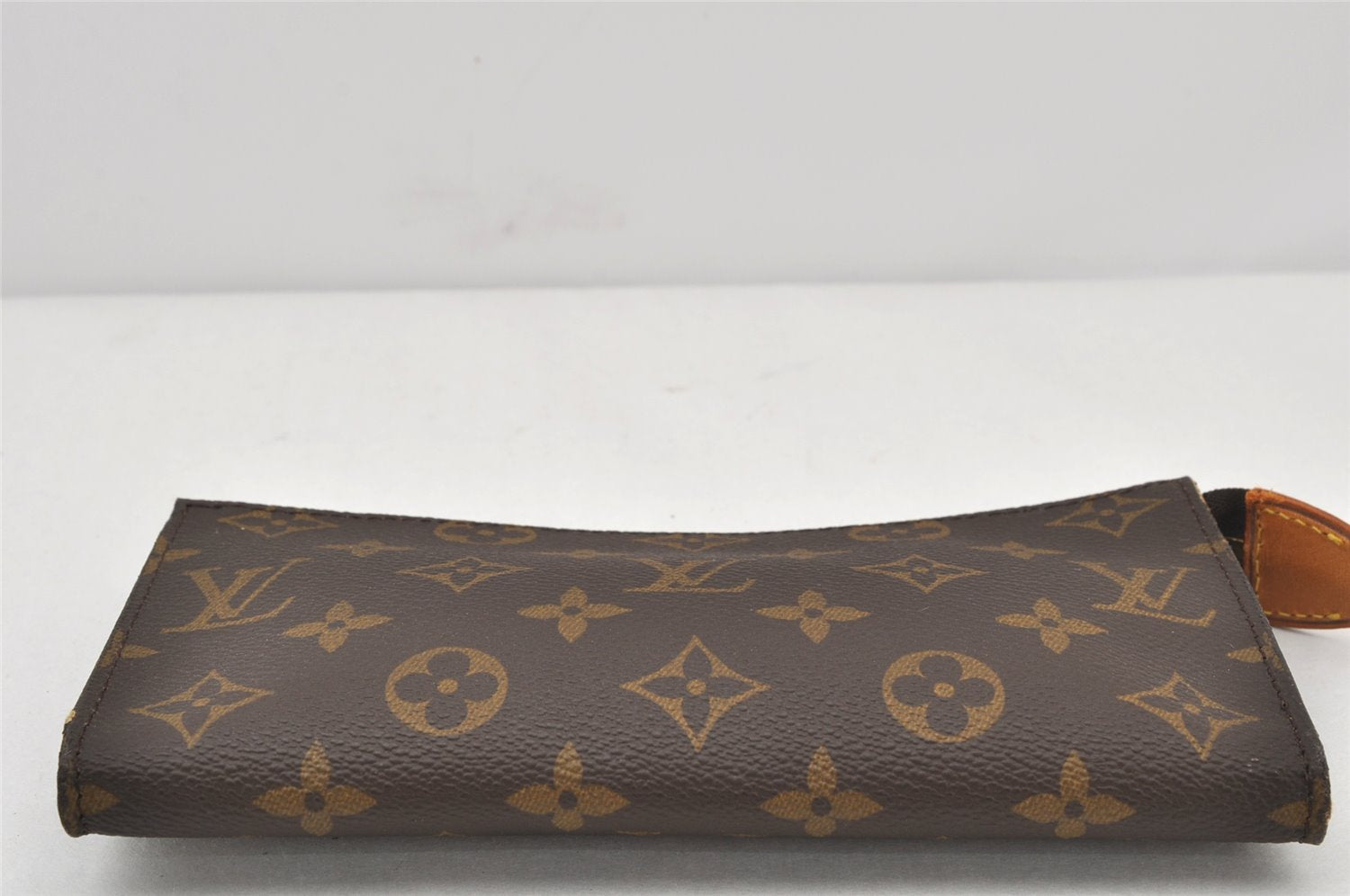 Authentic Louis Vuitton Monogram Pouch For Bucket GM LV 4693K
