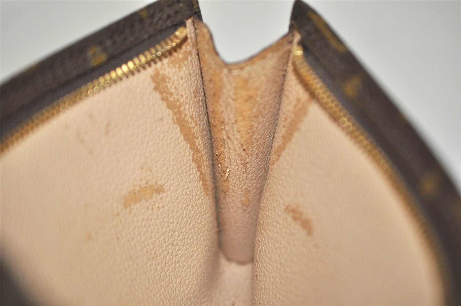 Authentic Louis Vuitton Monogram Pouch For Bucket GM LV 4693K