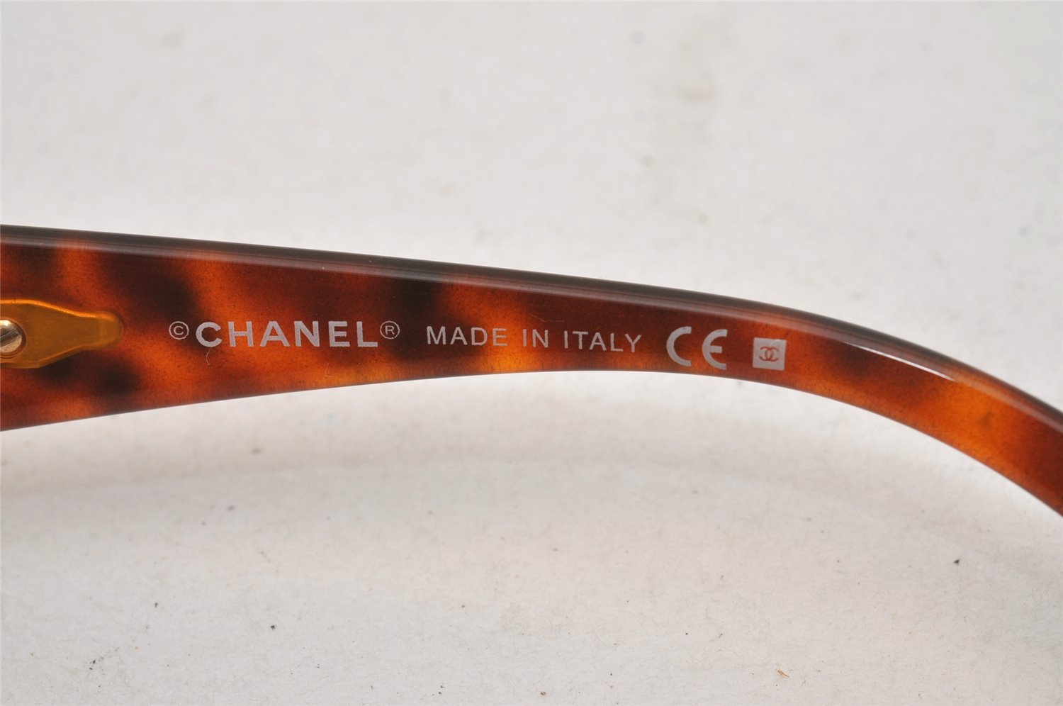 Authentic CHANEL Sunglasses Tortoise Shell CC Logos Plastic 4147 Brown Box 4694J