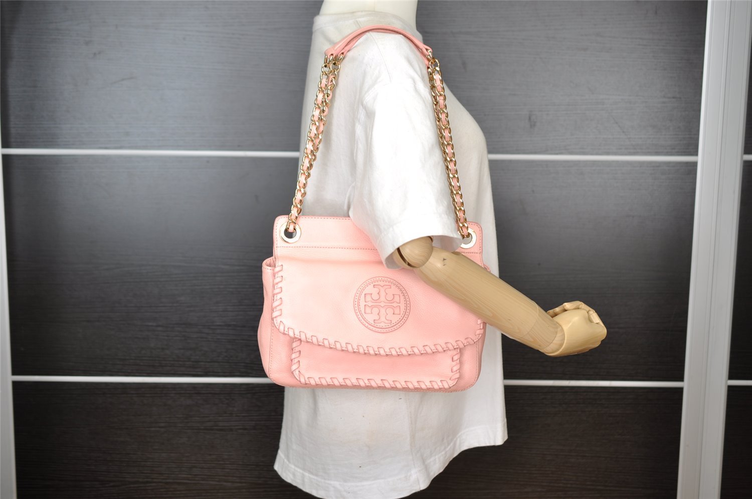 Authentic TORY BURCH Vintage Chain Leather Shoulder Hand Bag Purse Pink 4698I