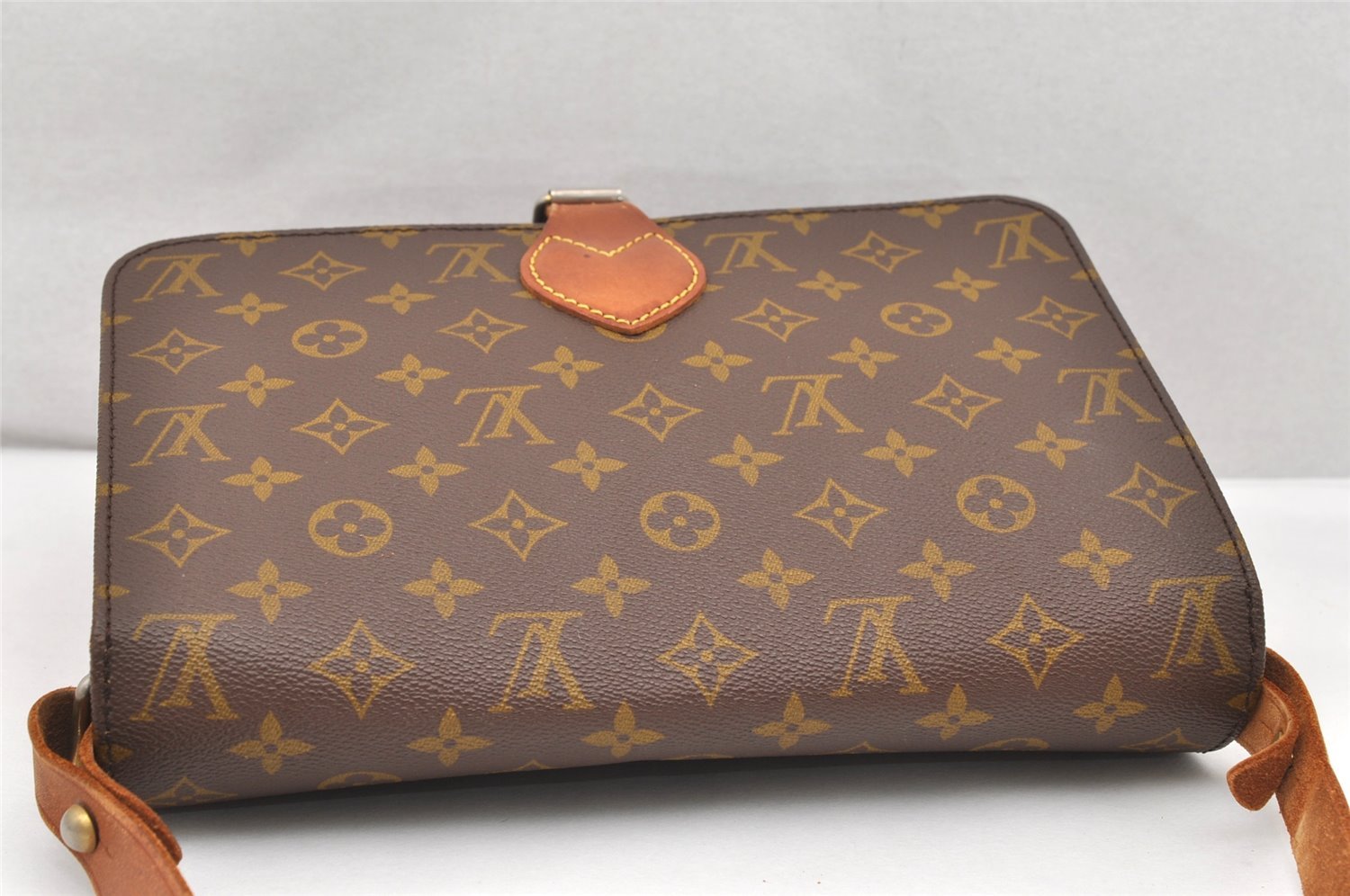 Authentic Louis Vuitton Monogram Cartouchiere GM Shoulder Bag Old Model 4698K