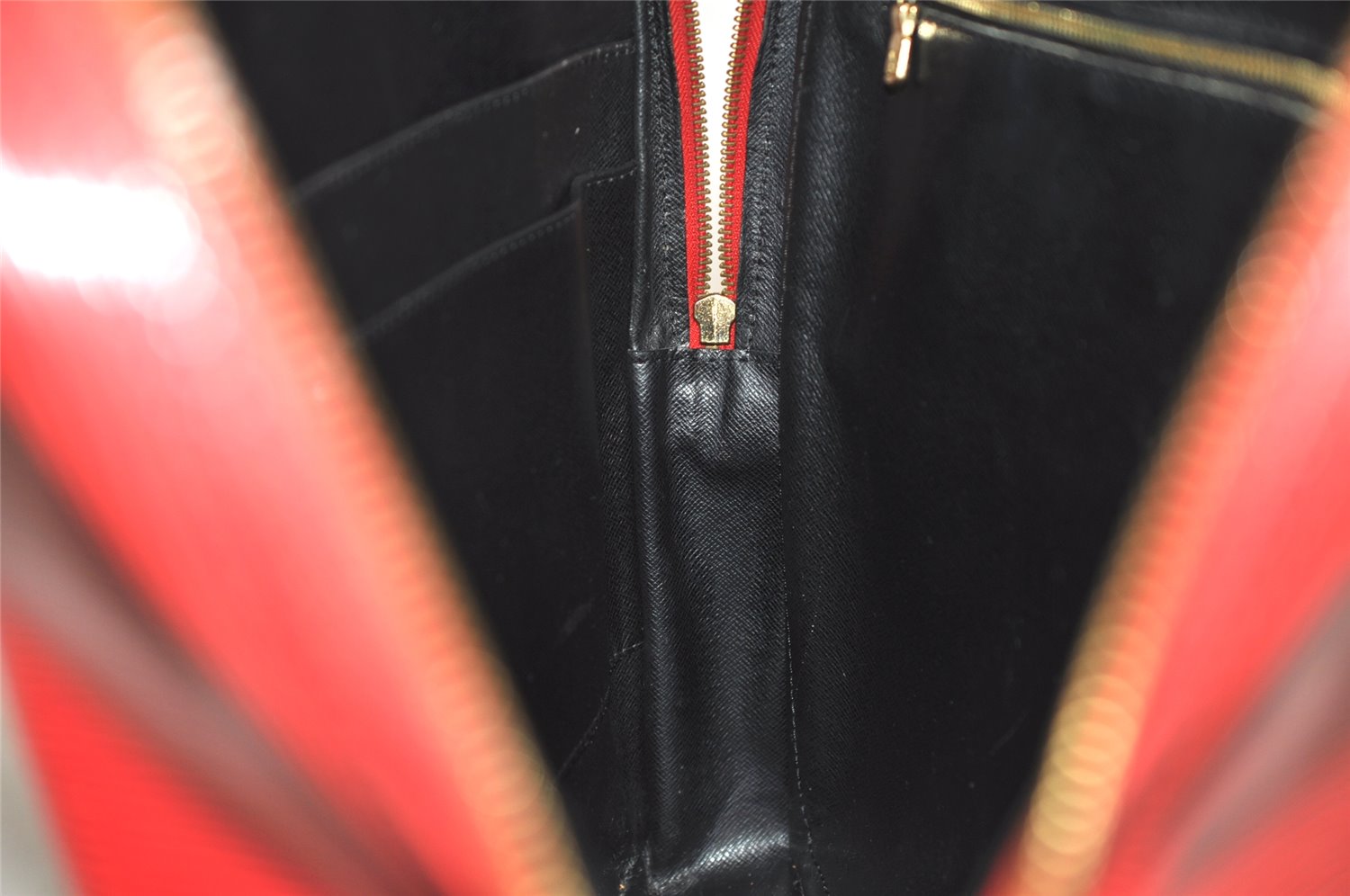 Authentic Louis Vuitton Epi Porte Documents Voyage Briefcase Red M54477 LV 4699K