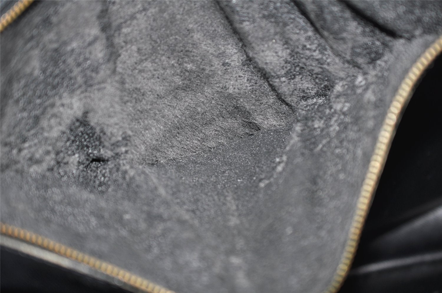 Authentic Louis Vuitton Epi Porte Documents Voyage Briefcase Red M54477 LV 4699K