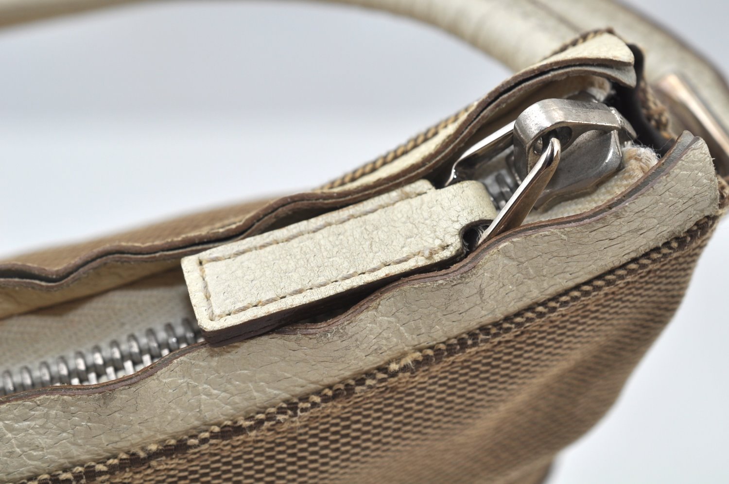 Authentic GUCCI Shoulder Hand Bag Purse Canvas Leather 0013766 Beige 4700H