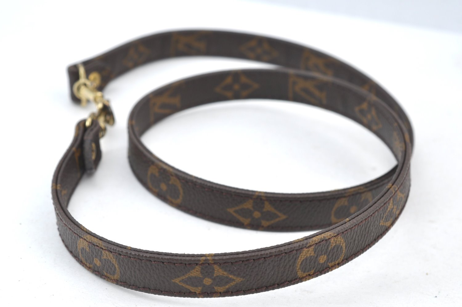 Authentic Louis Vuitton Monogram Shoulder Strap 38.6