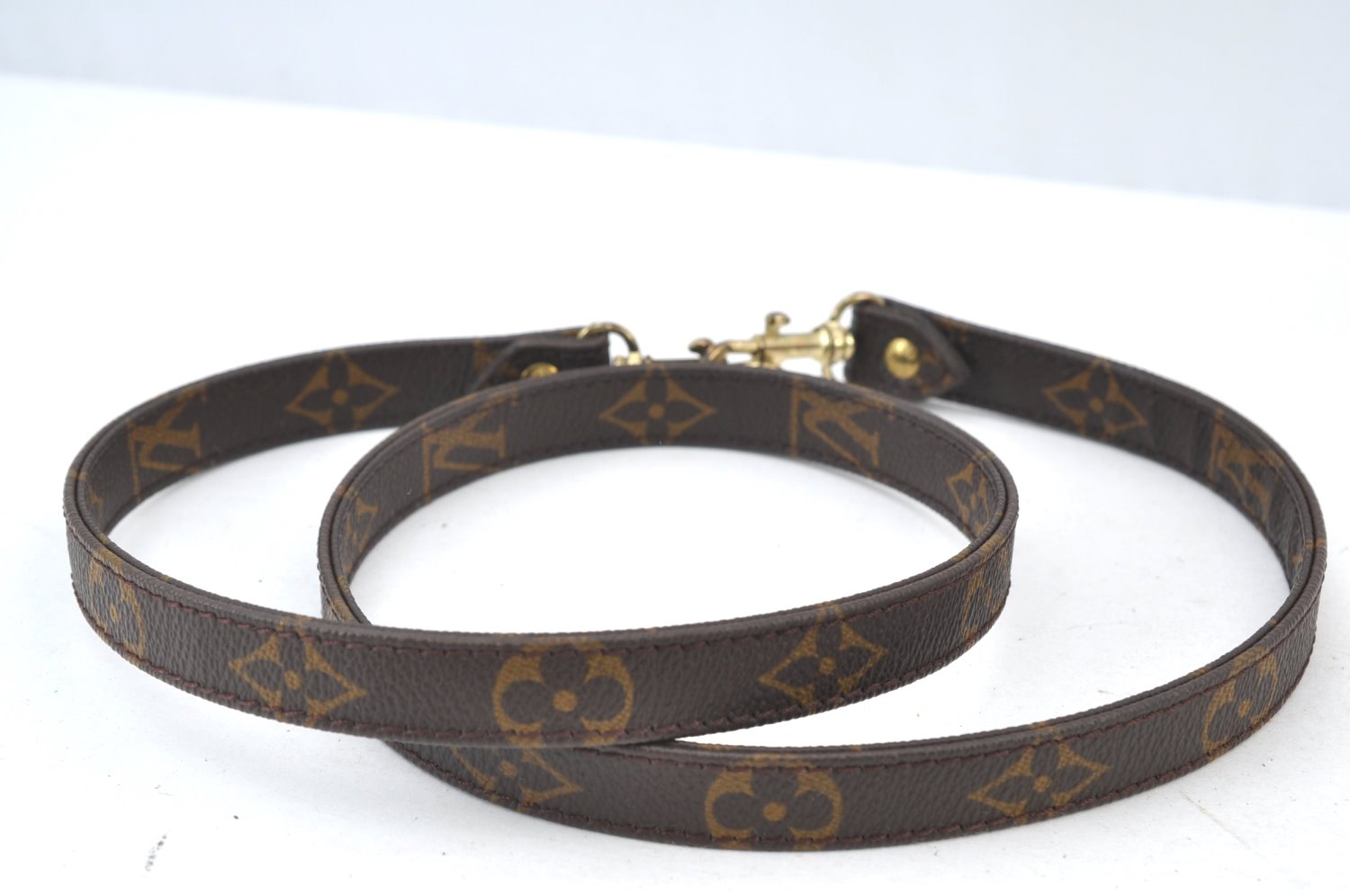 Authentic Louis Vuitton Monogram Shoulder Strap 38.6