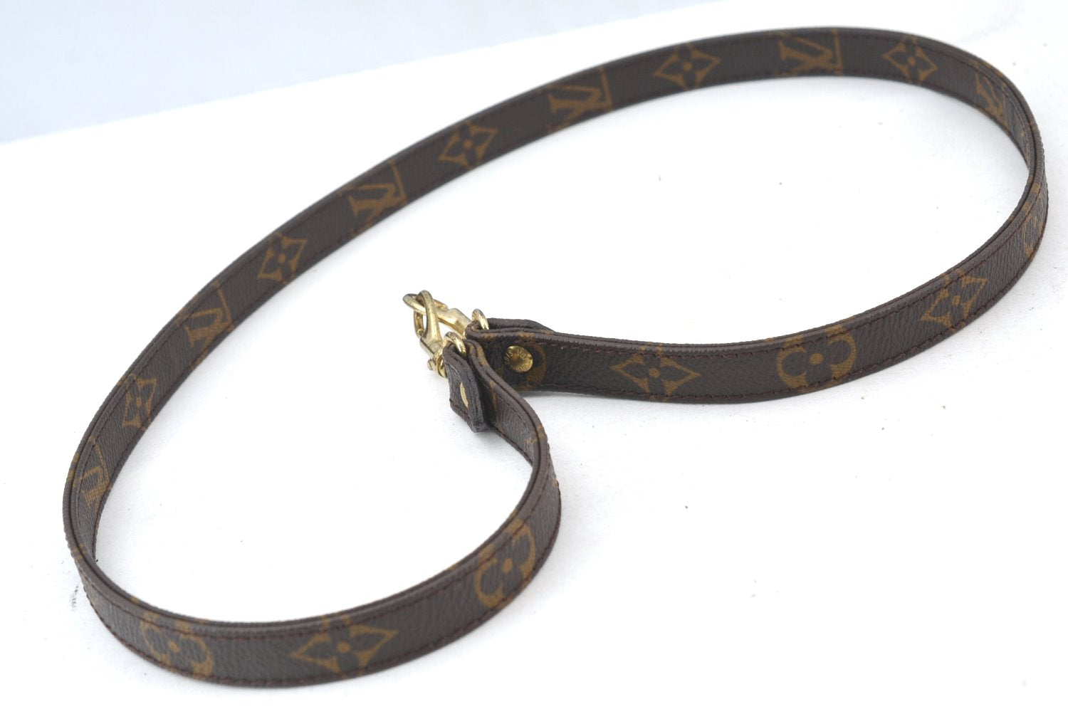 Authentic Louis Vuitton Monogram Shoulder Strap 38.6