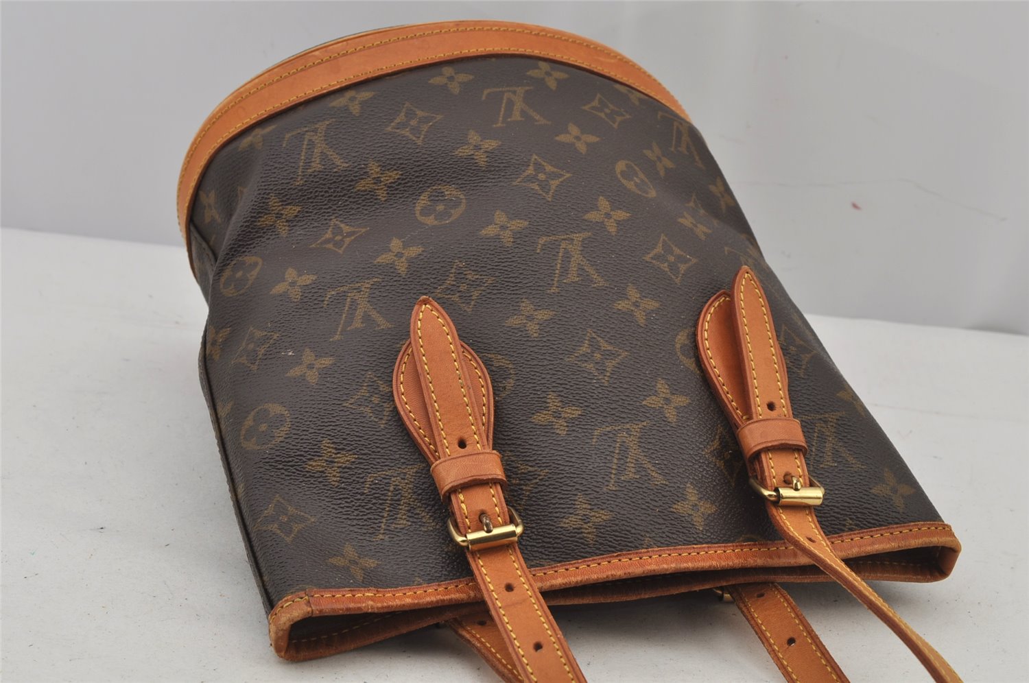 Authentic Louis Vuitton Monogram Bucket PM Shoulder Tote Bag M42238 Junk 4703J