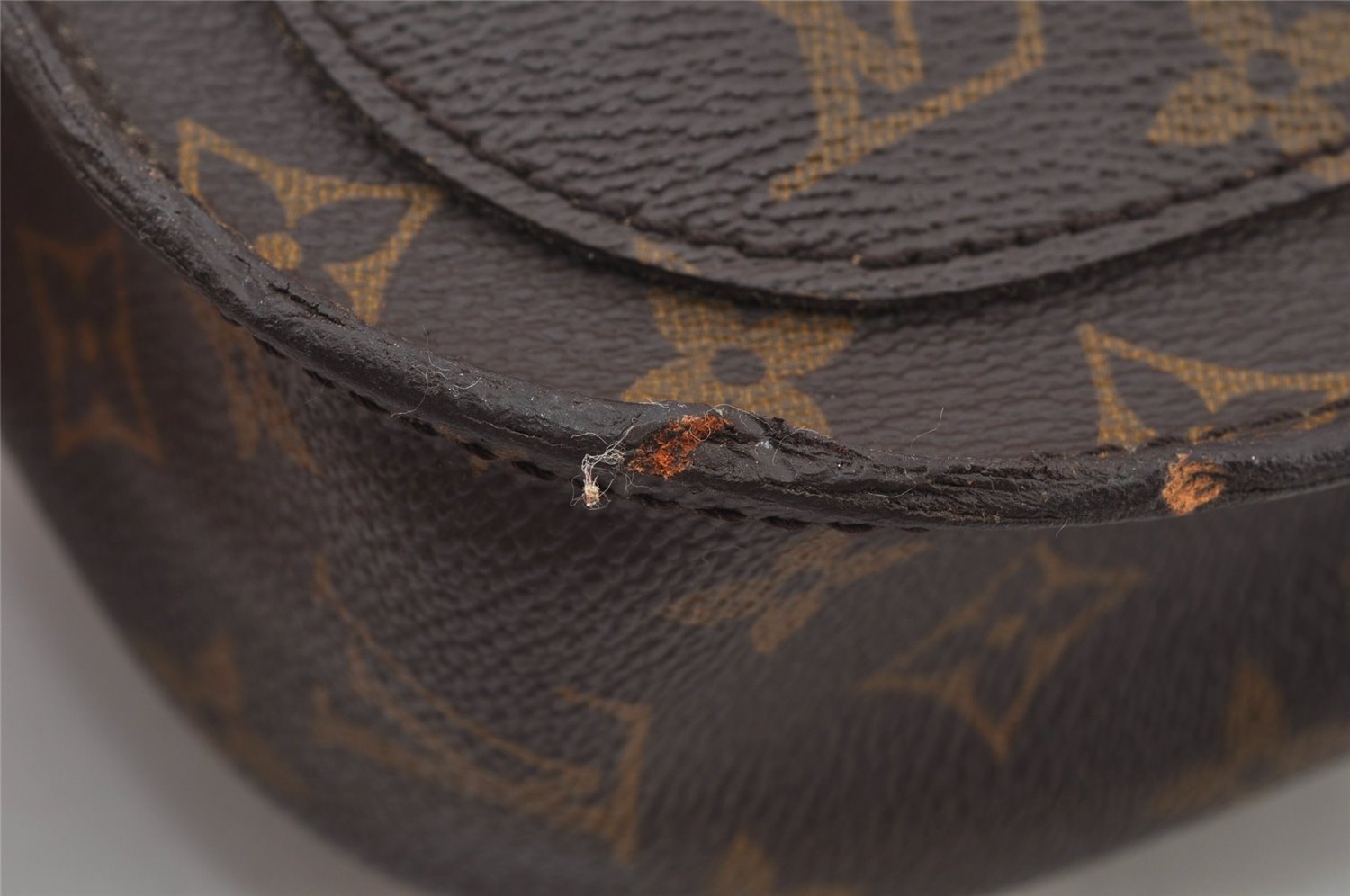 Authentic Louis Vuitton Monogram Saint Cloud GM M51242 Shoulder Cross Bag 4704J