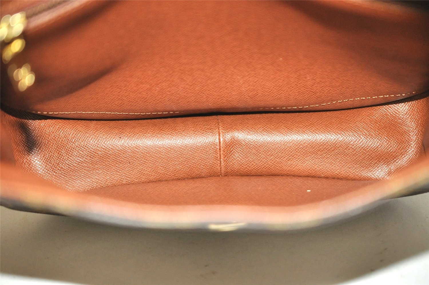 Authentic Louis Vuitton Monogram Saint Cloud GM M51242 Shoulder Cross Bag 4704J