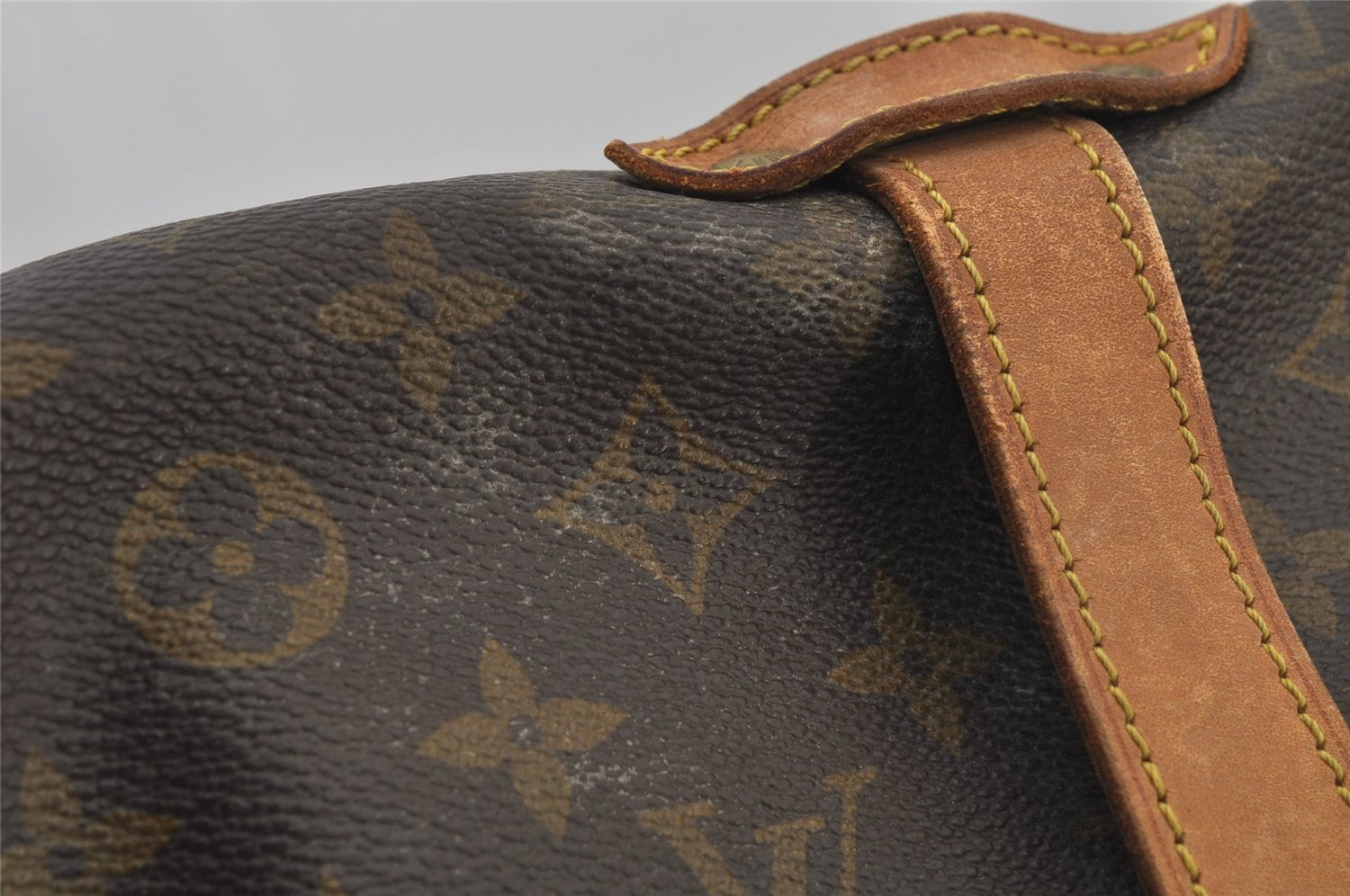 Authentic Louis Vuitton Monogram Saumur 35 Shoulder Cross Bag M42254 LV 4705J
