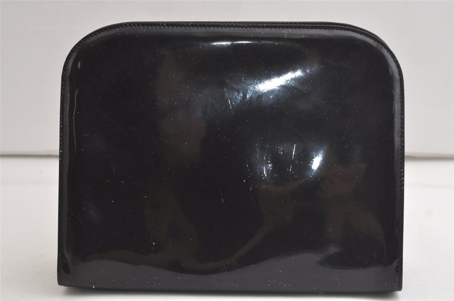 Authentic Salvatore Ferragamo Gancini Enamel Chain Shoulder Bag Black Junk 4706K