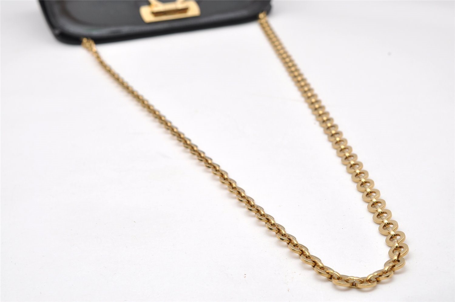 Authentic Salvatore Ferragamo Gancini Enamel Chain Shoulder Bag Black Junk 4706K