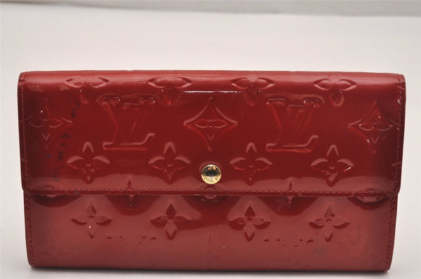 Auth Louis Vuitton Vernis Pochette Porte Monnaie Credit Wallet M91983 Red 4712J