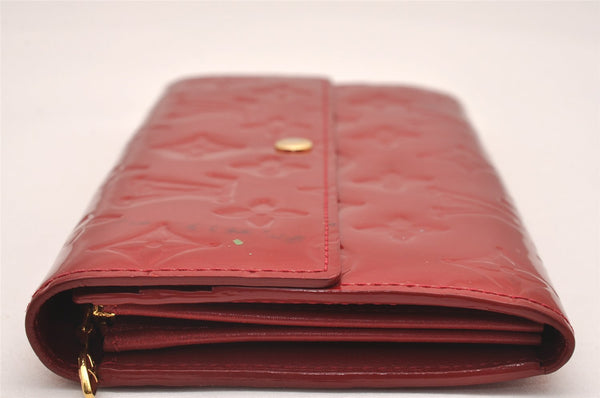 Auth Louis Vuitton Vernis Pochette Porte Monnaie Credit Wallet M91983 Red 4712J