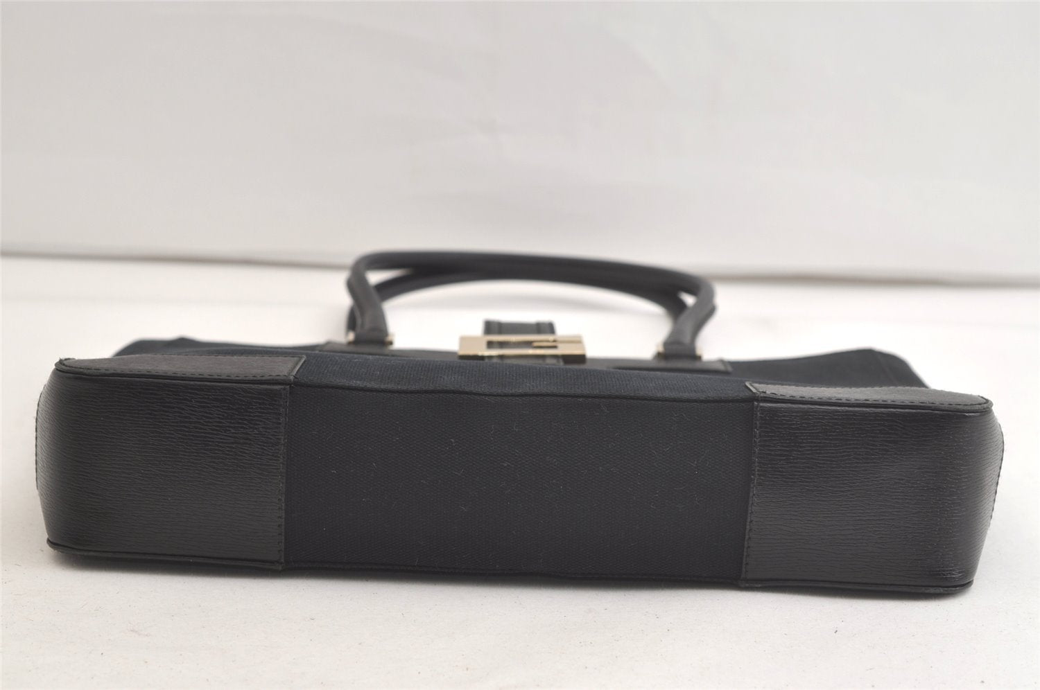 Authentic GUCCI Vintage Shoulder Tote Bag GG Canvas Leather 0021109 Black 4712K